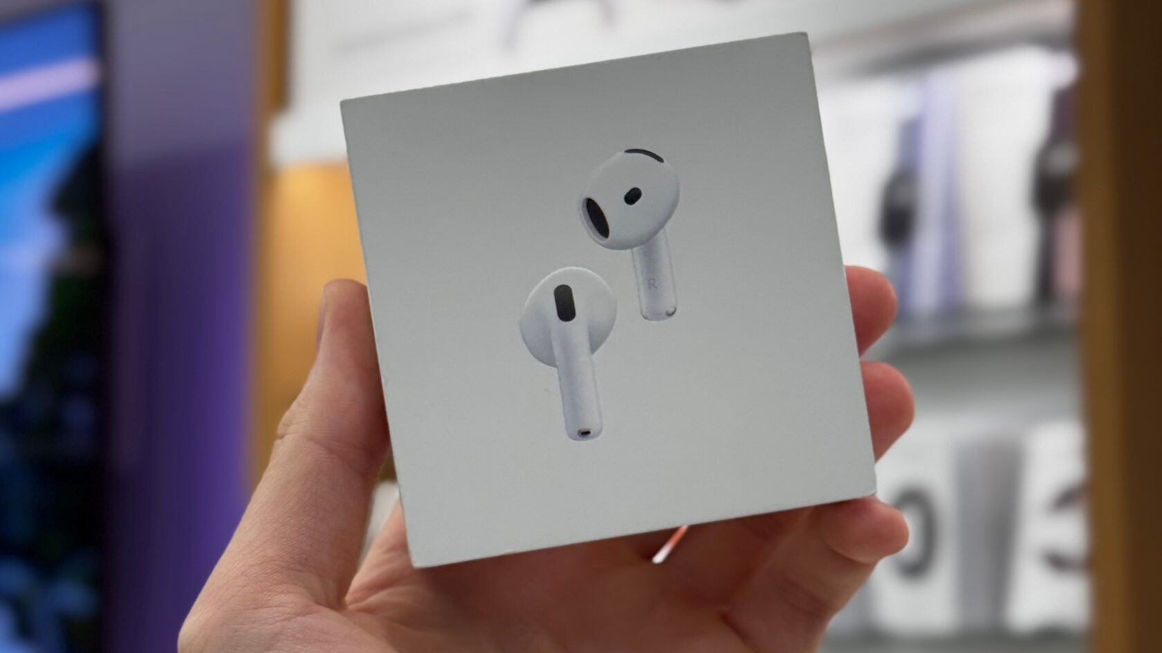 Для неё: AirPods 4 ANC — Тишина, в которой слышно сердце