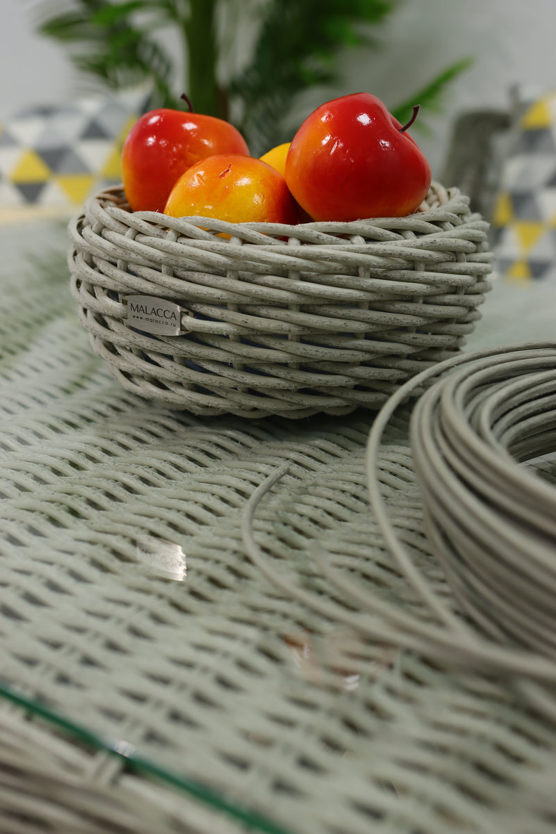 Обеденная мебель от Малакка для Horeca