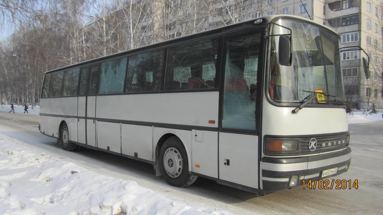 Автобус бус 62. Setra 215h. Setra 215 h салон. Автобусный парк Setra. Автобус сетра 57 мест.