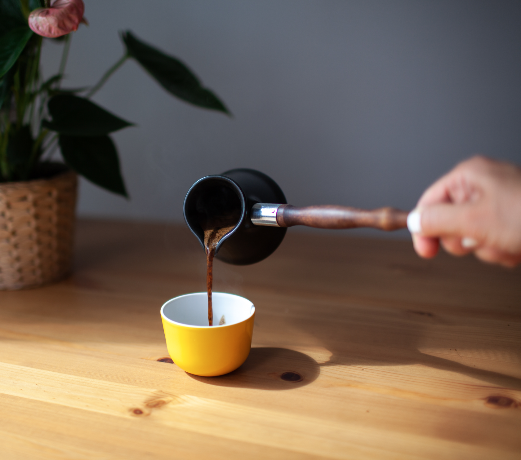 Заварить кофе в домашних условиях