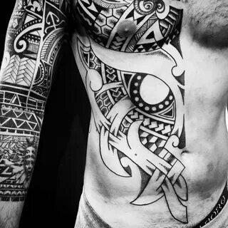 Дракон-викинг в скандинавском стиле татуировки
