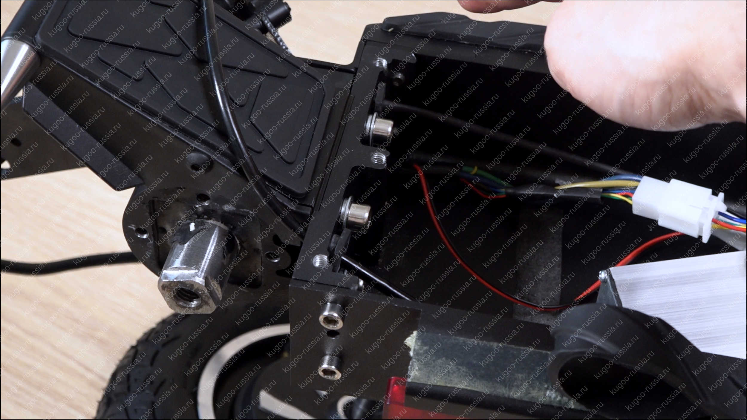 Подробный обзор и тест-драйв электросамоката KUGOO G2 Pro (Jilong) 2020 года