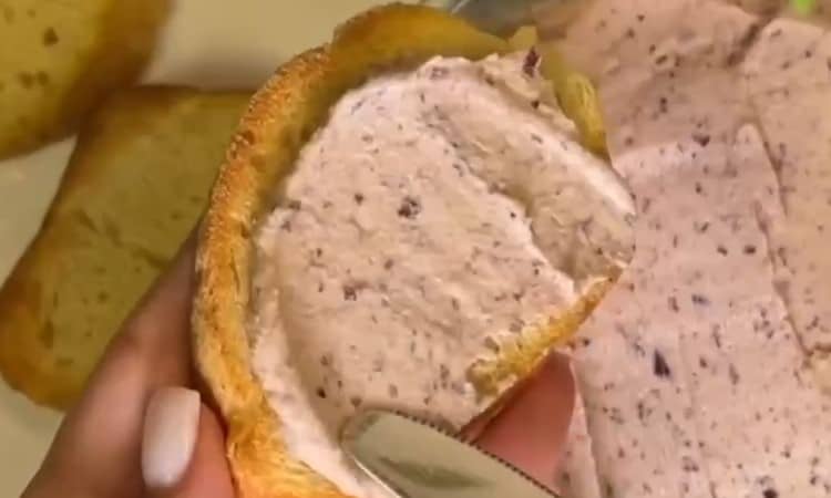 Приготовление паштета из фасоли и плавленного сыра: шаг 8