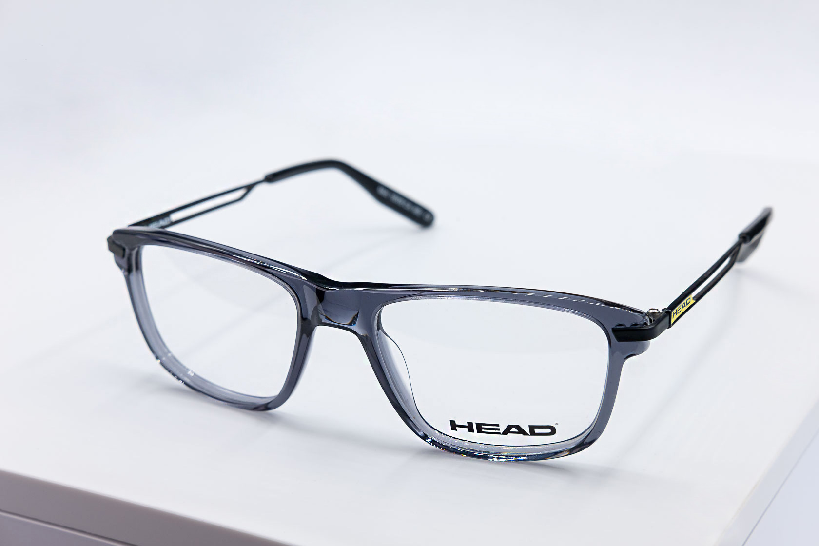 Head glasses. Rodenstock линзы для очков. Оптика мужской. Номера в очко.