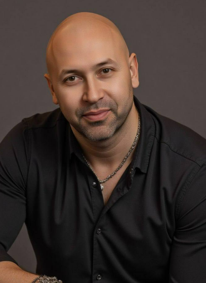 Рустем Садыков