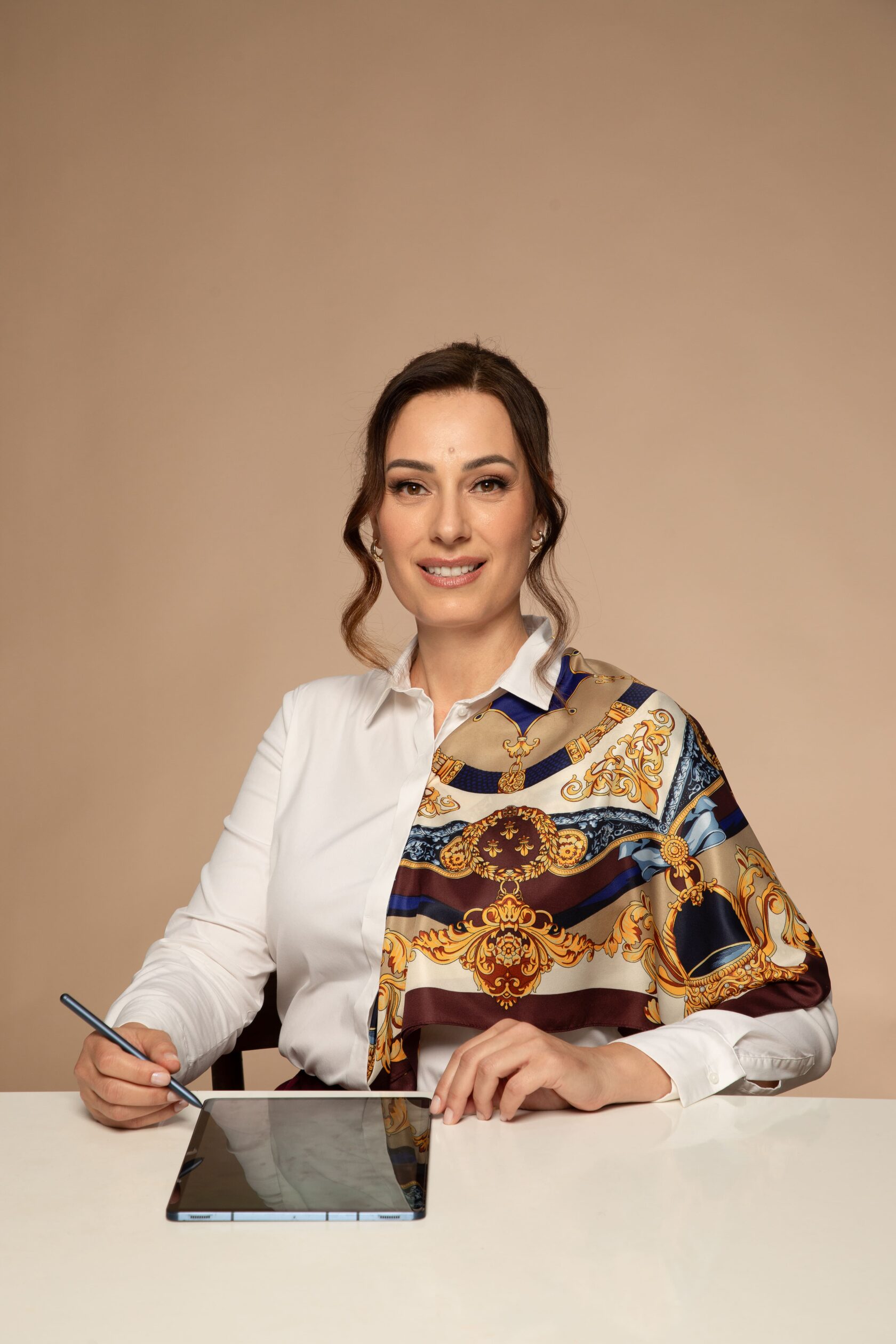 Стефани Петрунoва на корицата на списание 