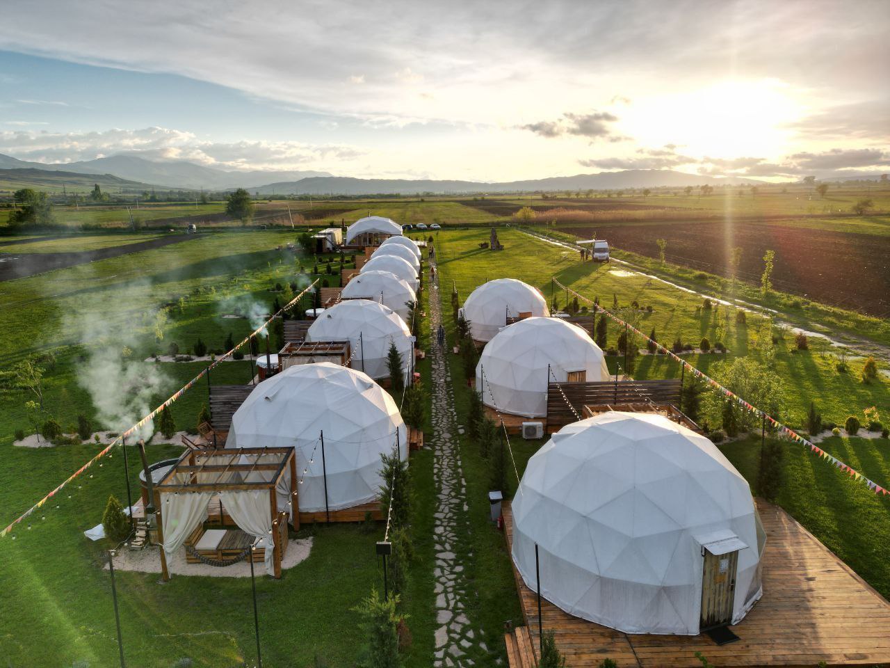 Грузинские Jewelberry Glamping