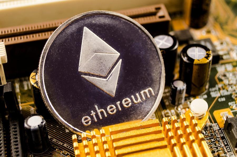 How to Trade Ethereum: ETH logo