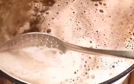 Приготовление холодца в банках: шаг 2