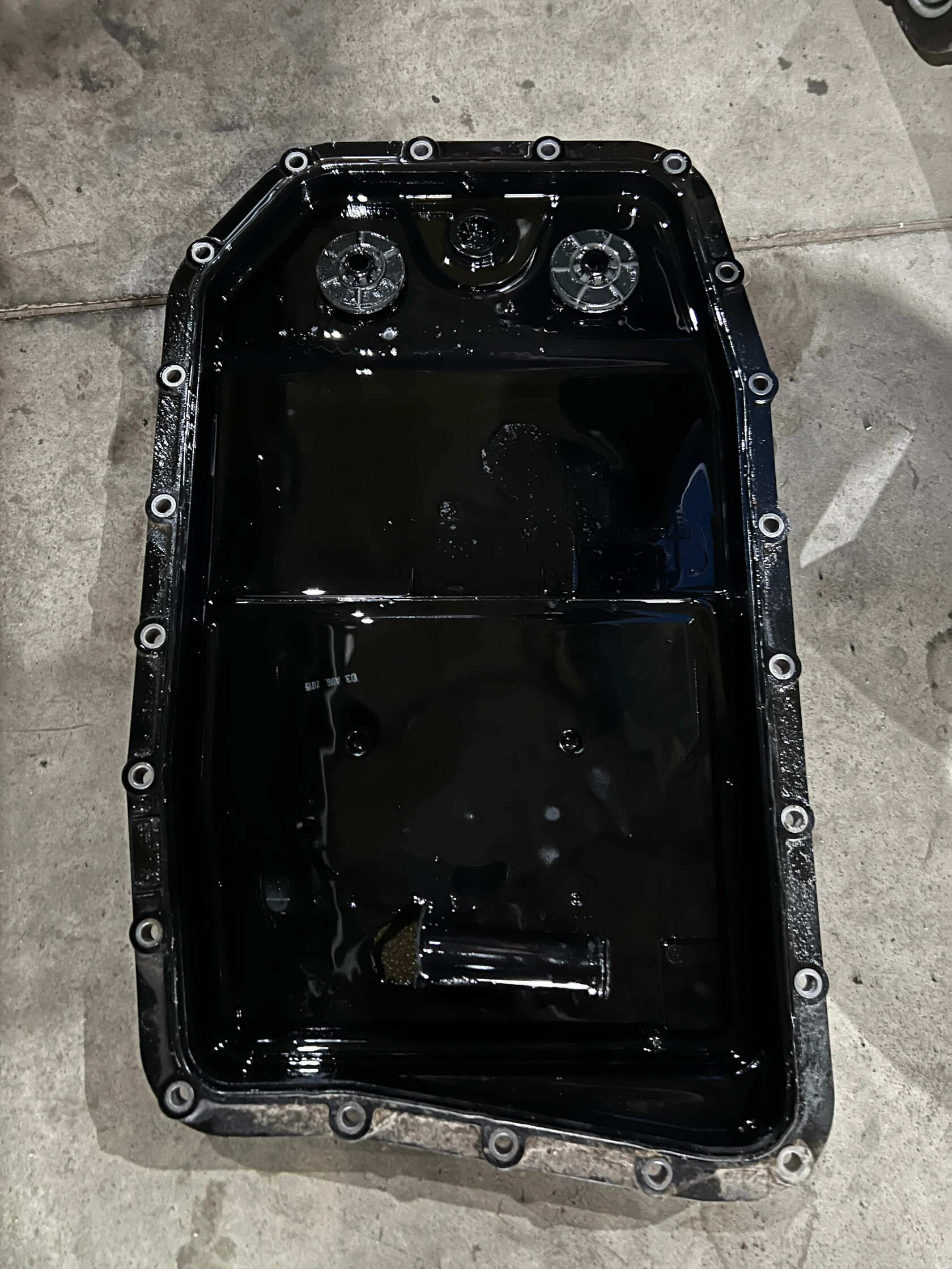 Снятый поддон АКПП ZF