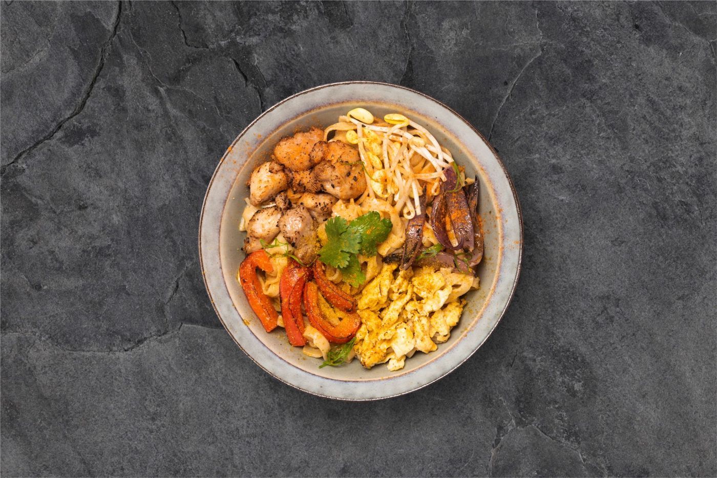 трефолева нудл маркет. Noodle market, ярославль фасад. морепродукты том ям вид сверху. том ям вид сверху. Noodle маркет ярославль.