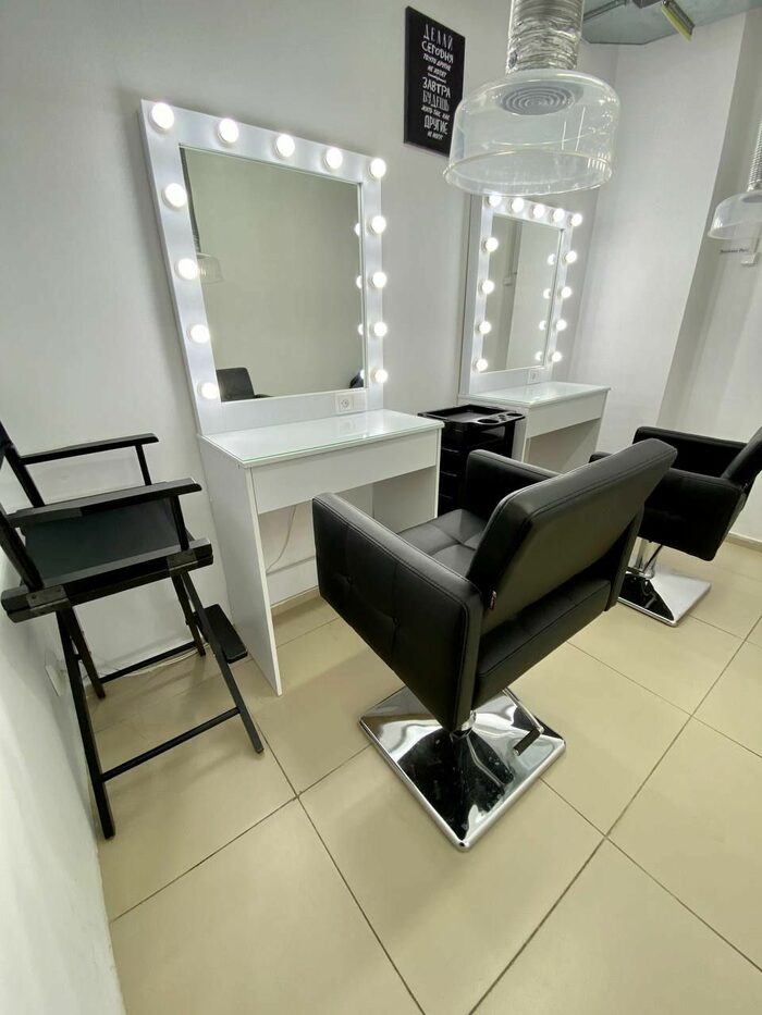 Солосалон. Solosalon. Название для кабинета бровиста