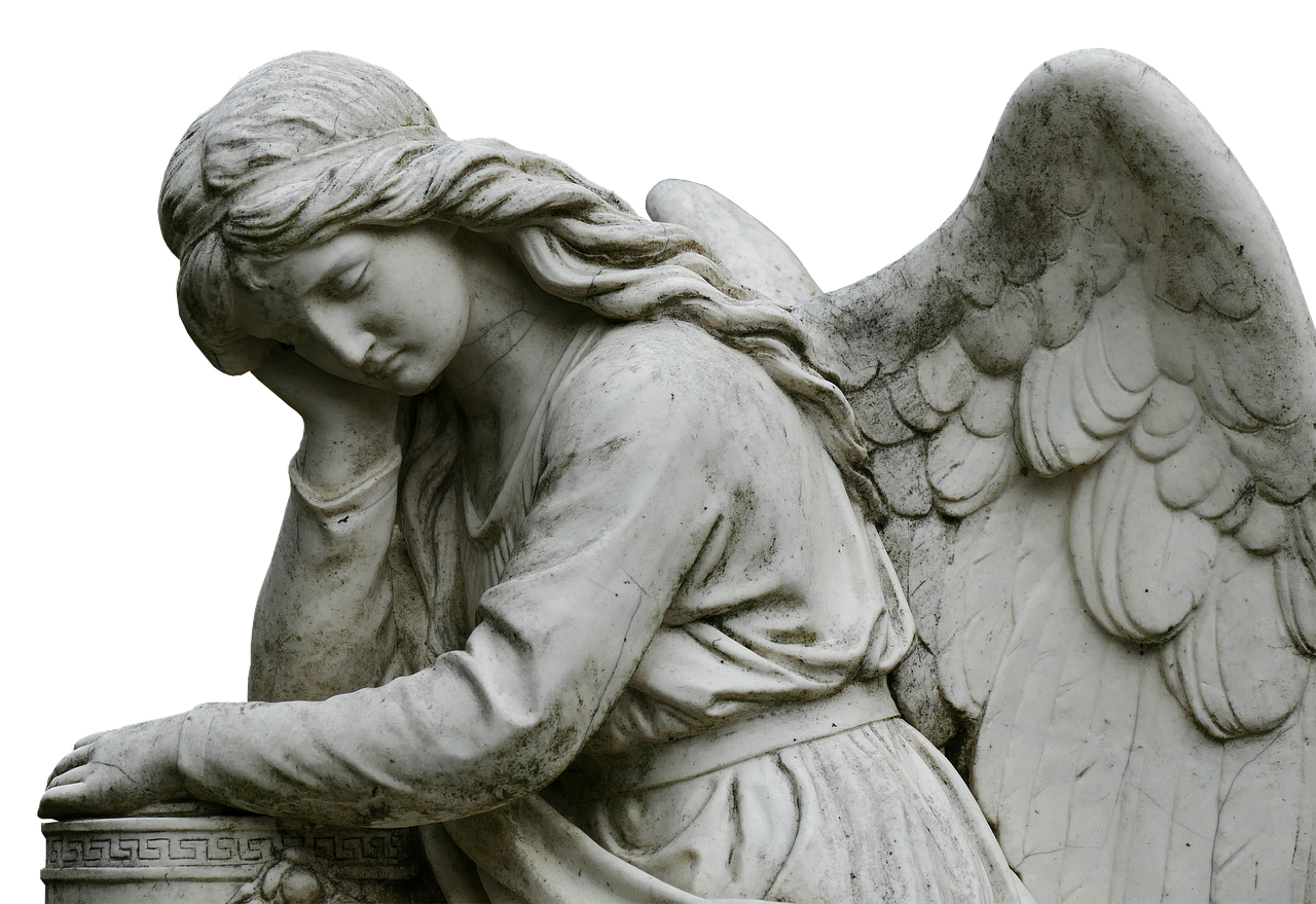 Ангел похороните. Микеланджело Плачущий ангел. Скорбящий ангел Микеланджело. Микеланджело Плачущий ангел статуя. Ангел хранитель памятник кладбище.