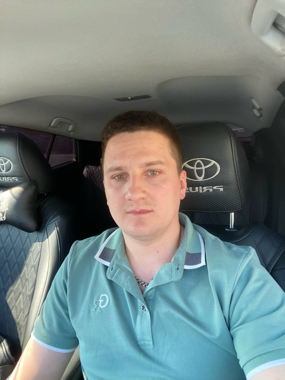 Водитель Хекалов Максим — Toyota Prius, подразделение Приморье, маршрут Владивосток-Уссурийск