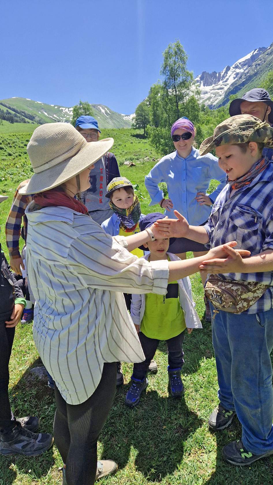 семейные походы, Архыз, игры на природе