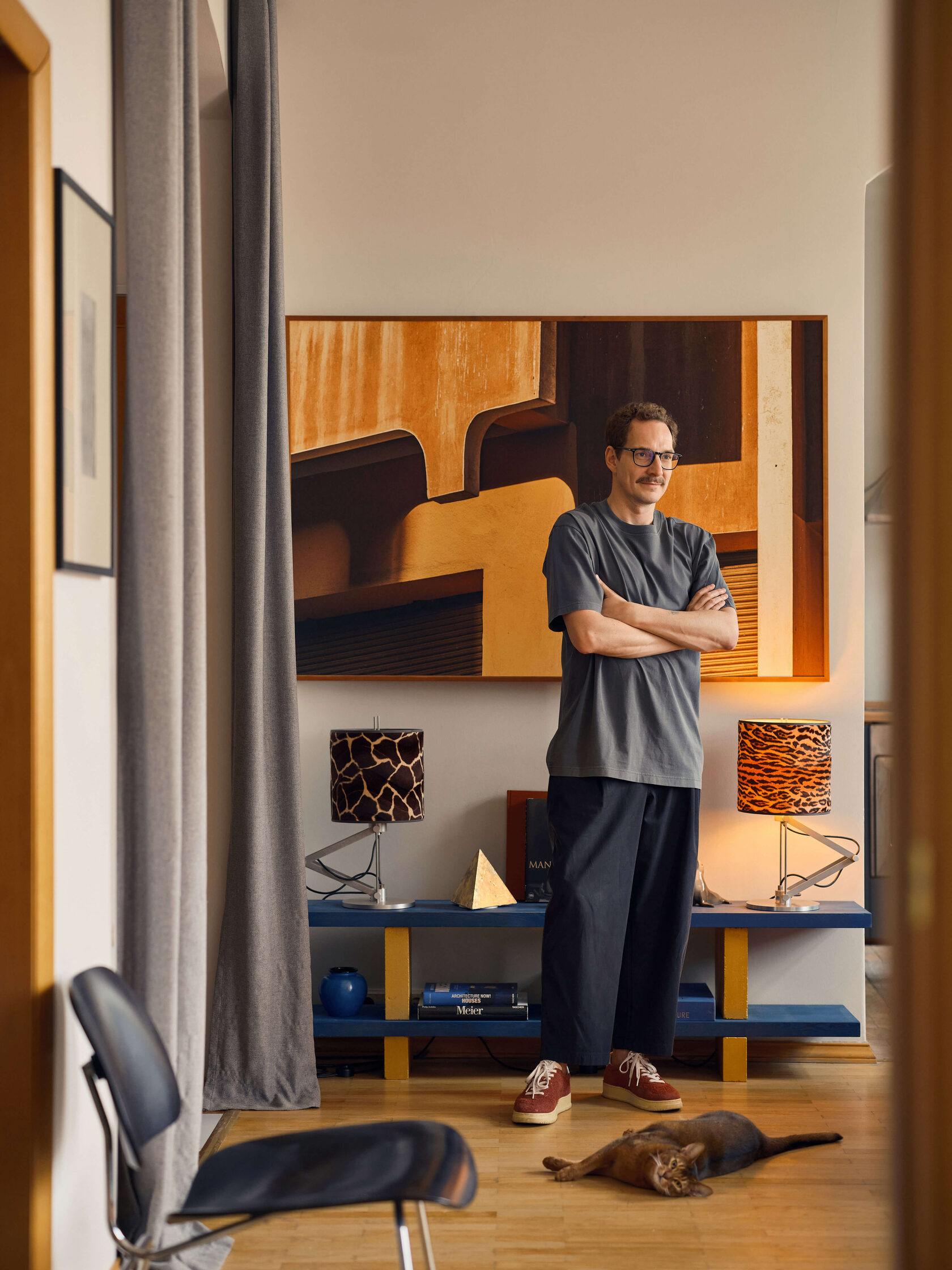 Идеальный день в Петербурге: любимые места дизайнера Евгения Нейманда