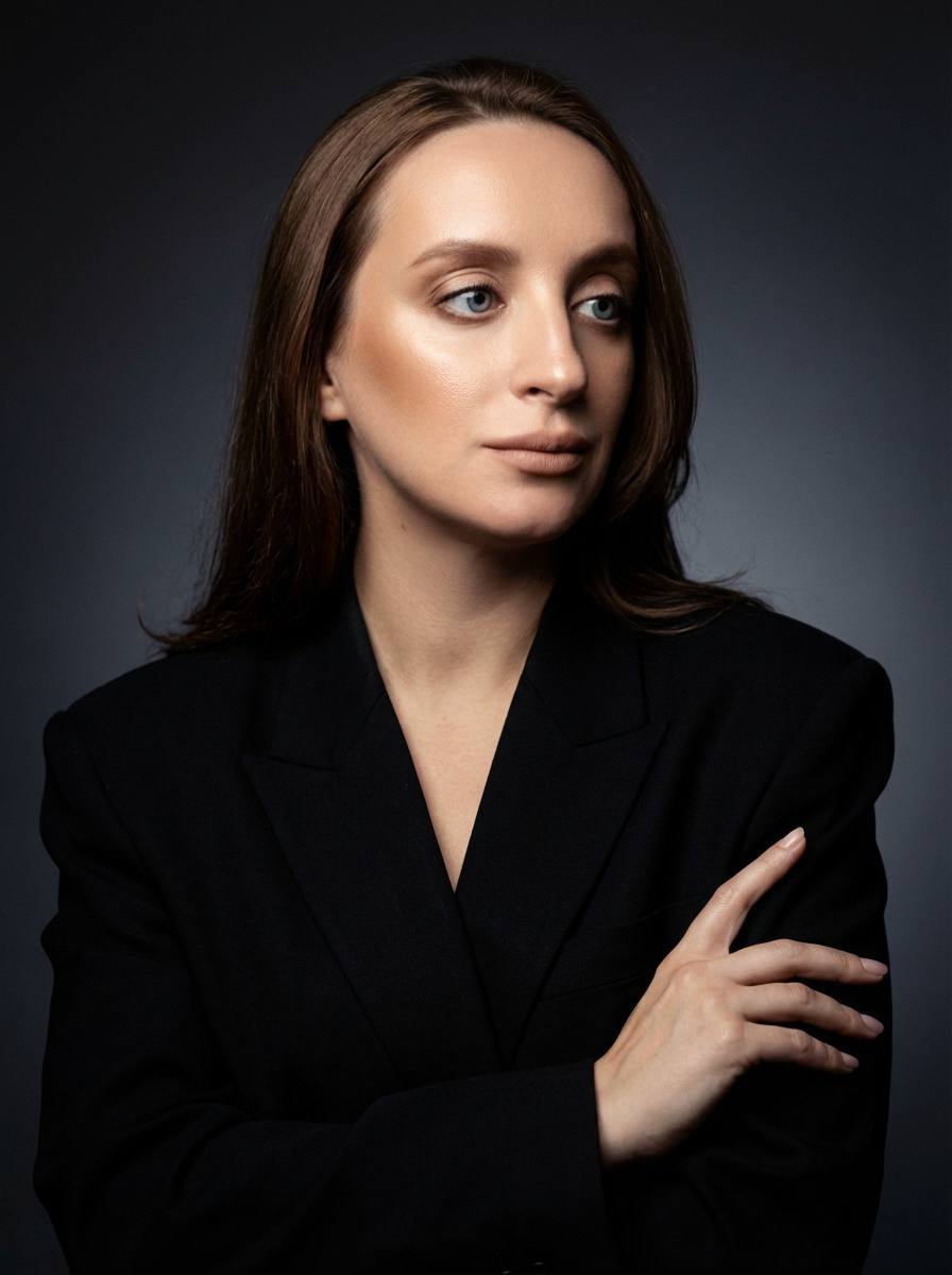 Алина Андрианова — Международный юрист