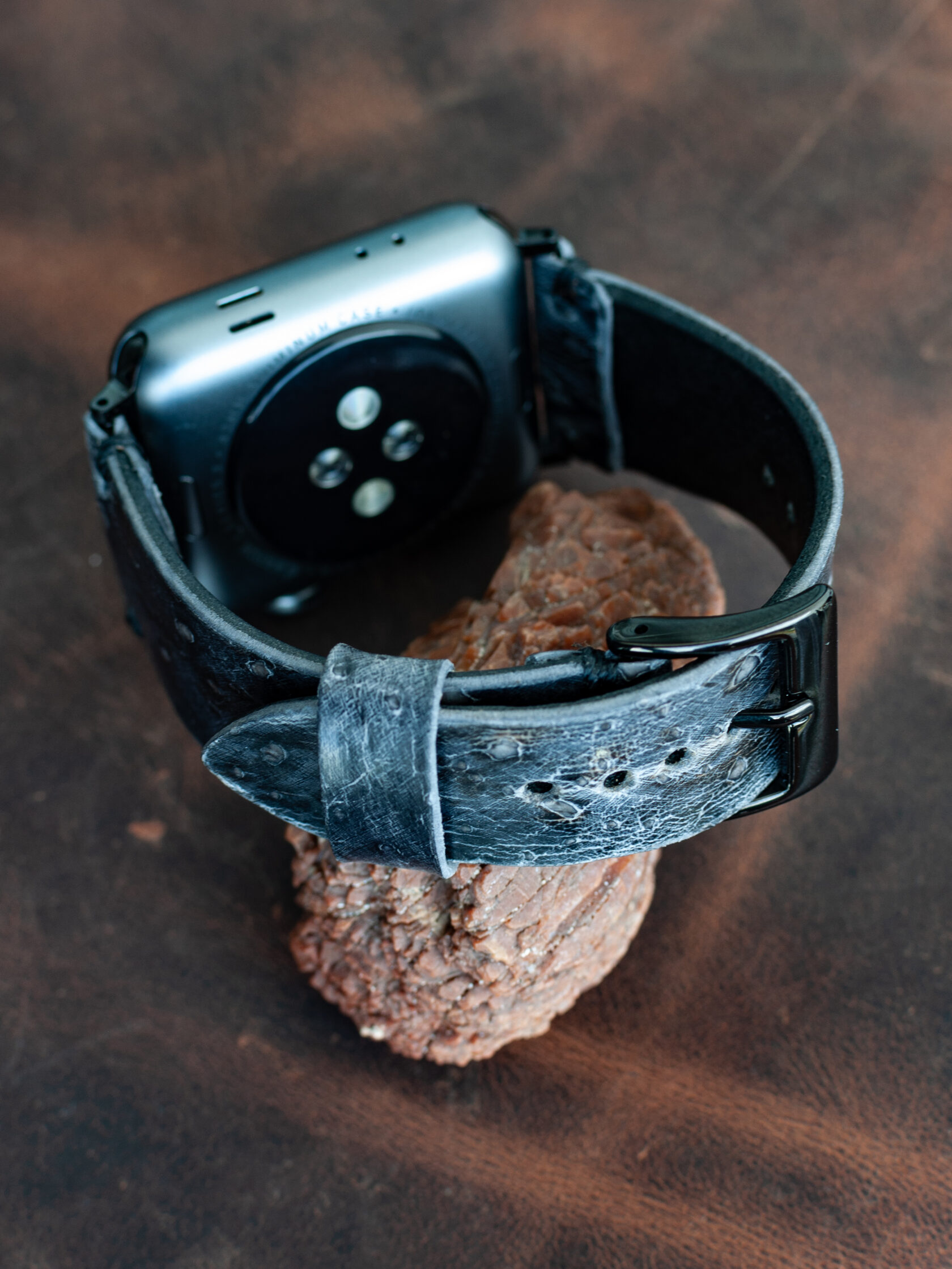 Ремешок из кожи осётра купить