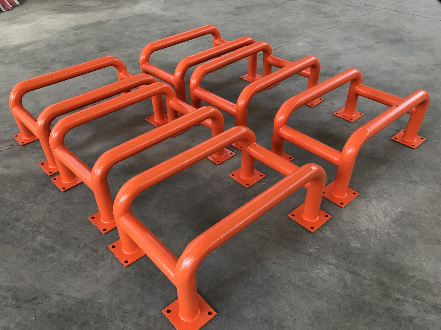 Порошковая покраска металлических изделий и конструкций в Москве