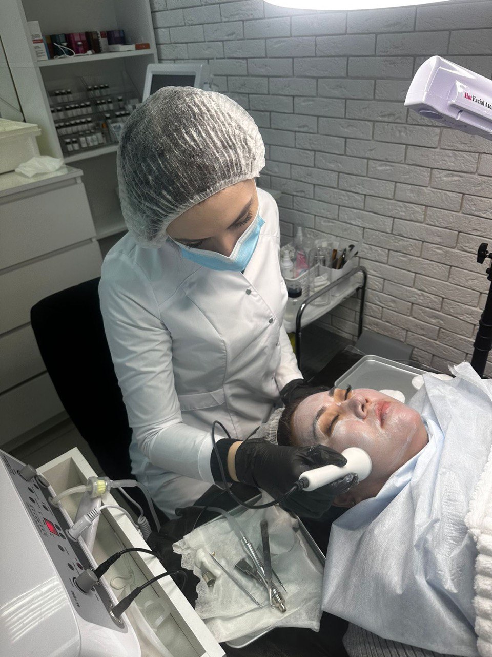 «Косметик -Эстетист»  в Body Room г.Орск