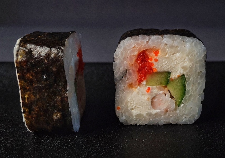 Sushi stories Кемерово. Окинава роллы. Роллы Подгоренский летучая рыба. Sushi stori. RF, посёлок Индустриальный.