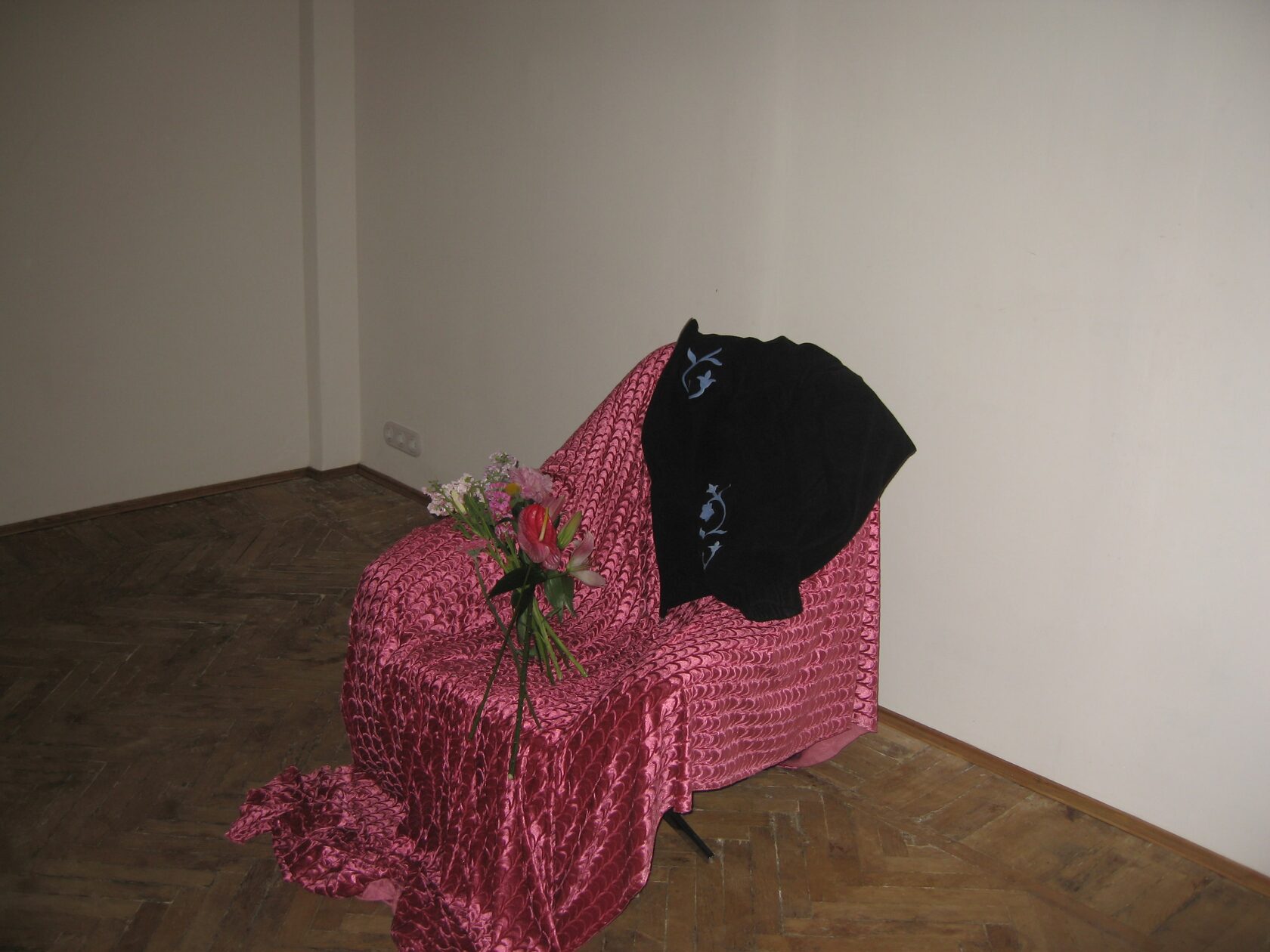 Детали одежды с национальными мотивами в современном прочтении