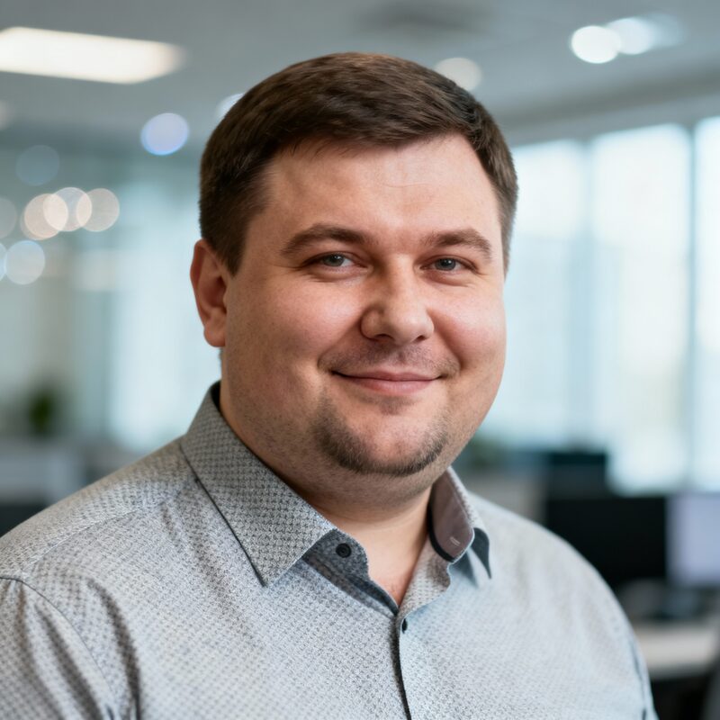 Максим Волошин — технический специалист по внедрению CRM-систем