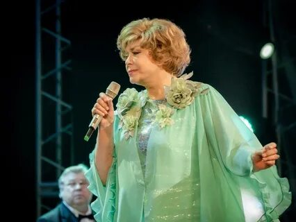 Мама с детьми