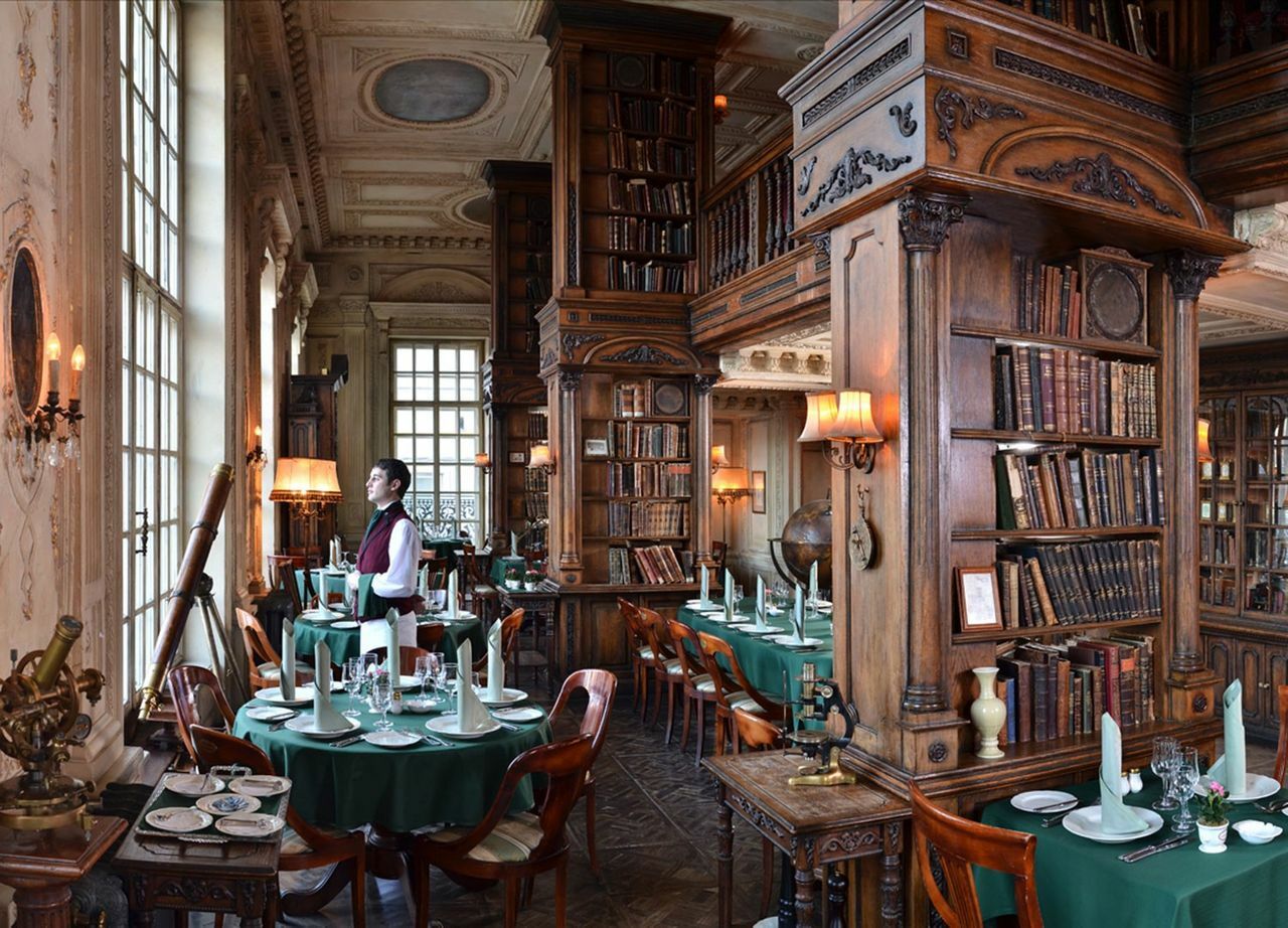 ресторан библиотека