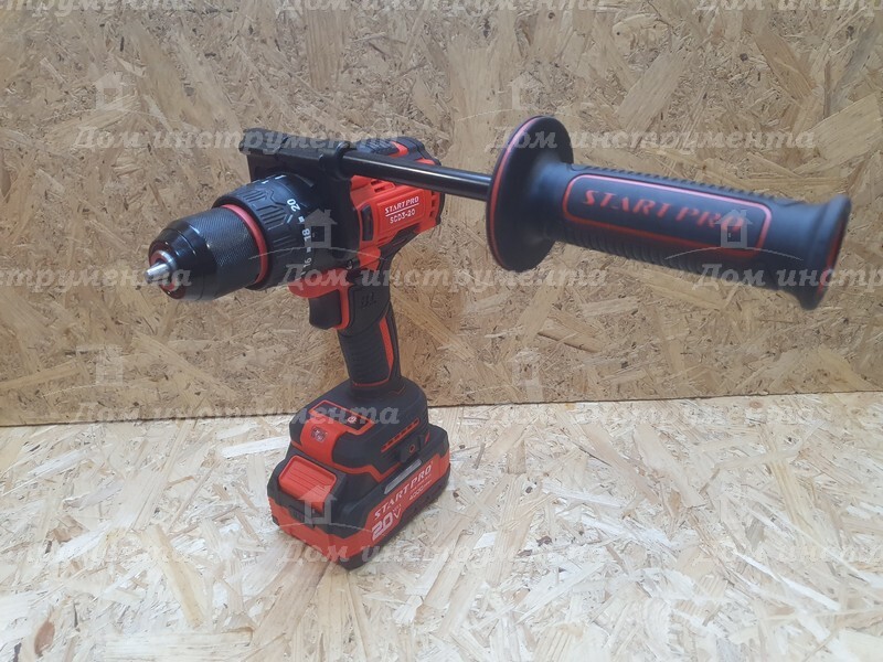 Шуруповерт акумуляторний Start Pro SCD3-20 безщітковий ударний 20В — вид 3/4 спереду