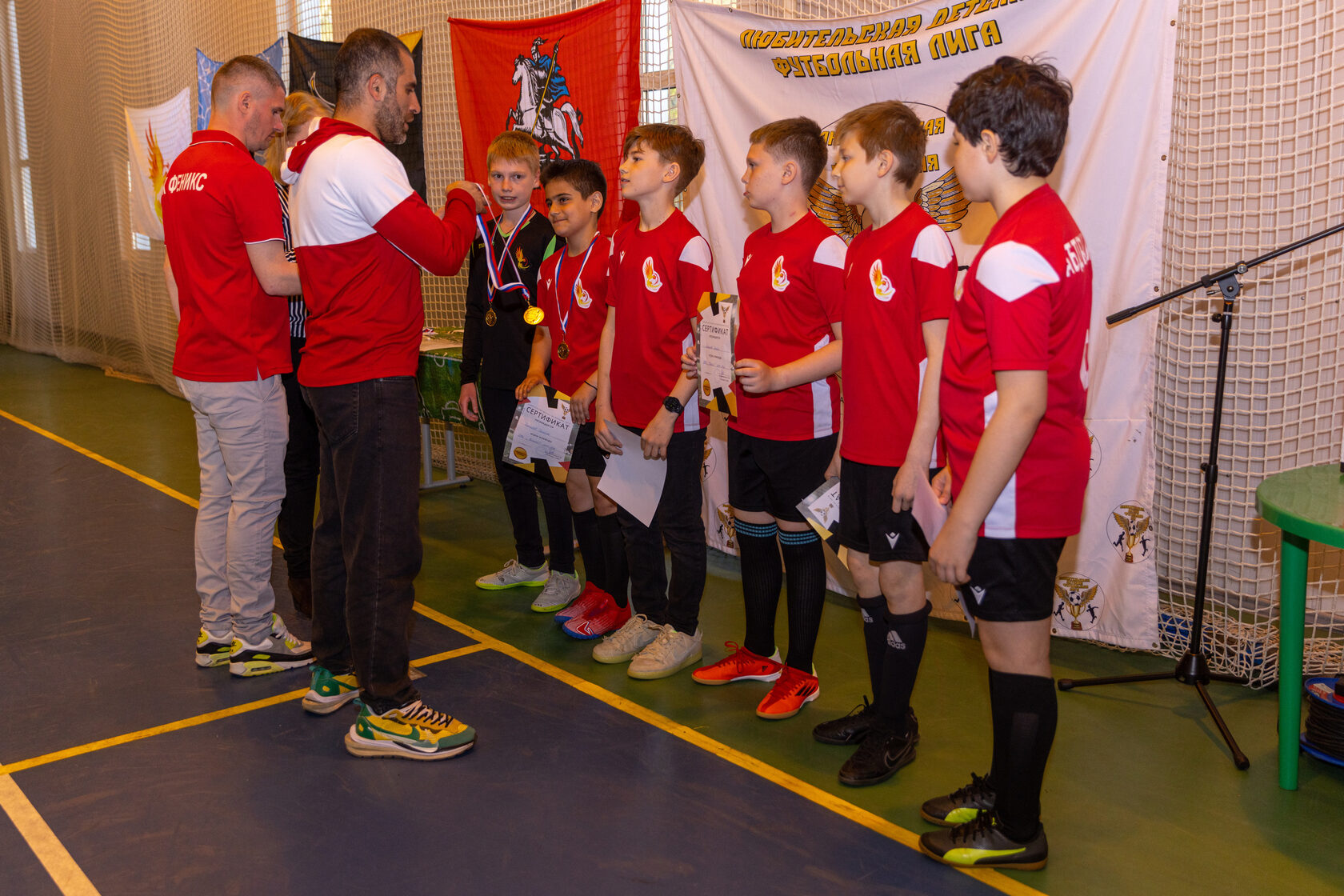 Чесменский конный завод бега 2022. Кимберли футбольный турнир нижний. Дфл город воронеж зимний кубок дети 2008 года. 2016 г р. Матч дфл.