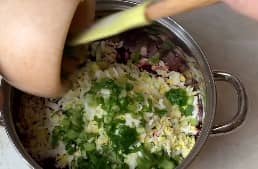 Приготовление холодного свекольника на кефире: шаг 11