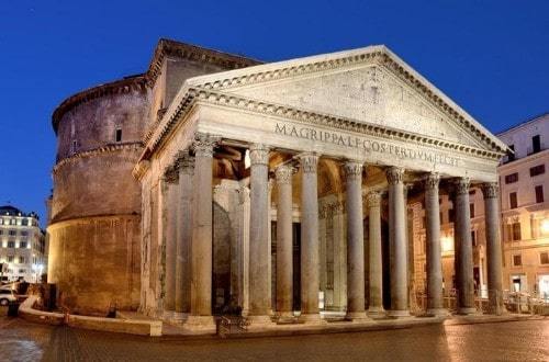 Римский пантеон