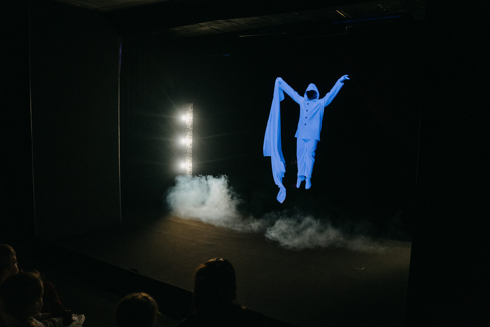 алиса в стране чудес балет ковент-гарден. феерия чудес. феерия чудес. концерты геленджик август 2022. феерия чудес.