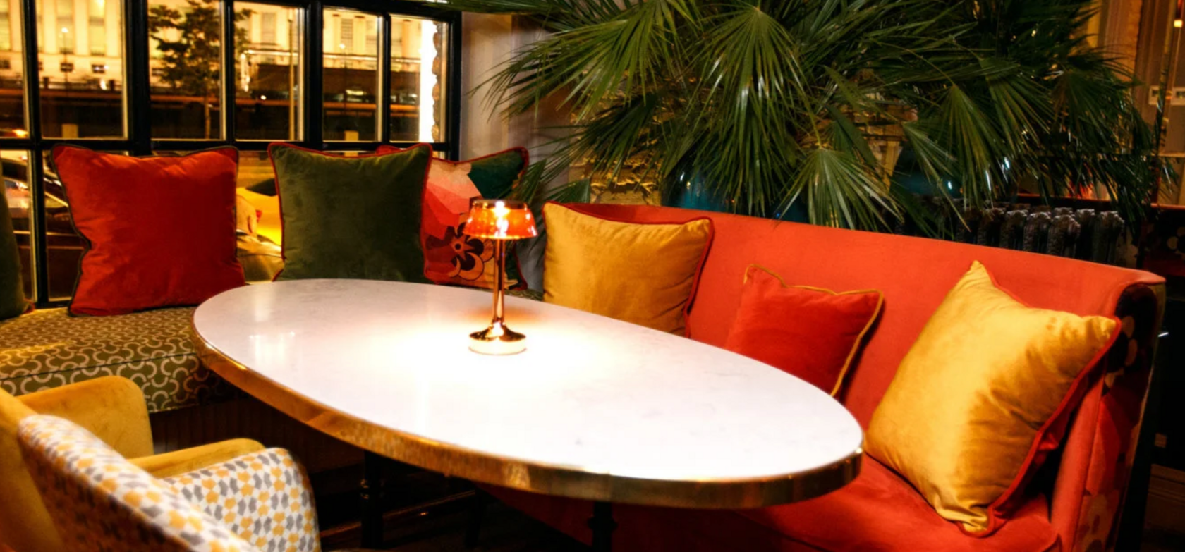 Караоке с танцполом в Москве