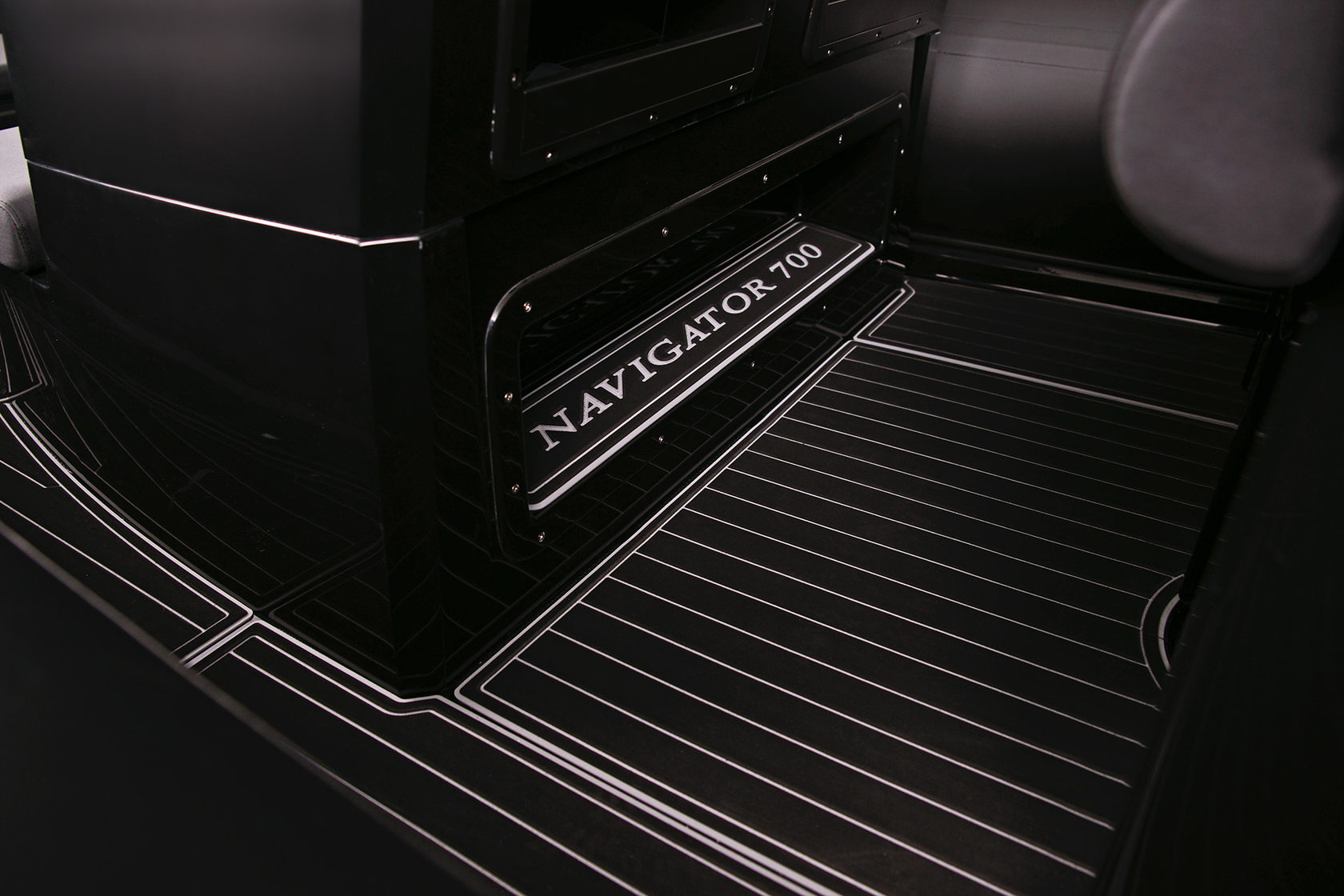 brig navigator 700 730