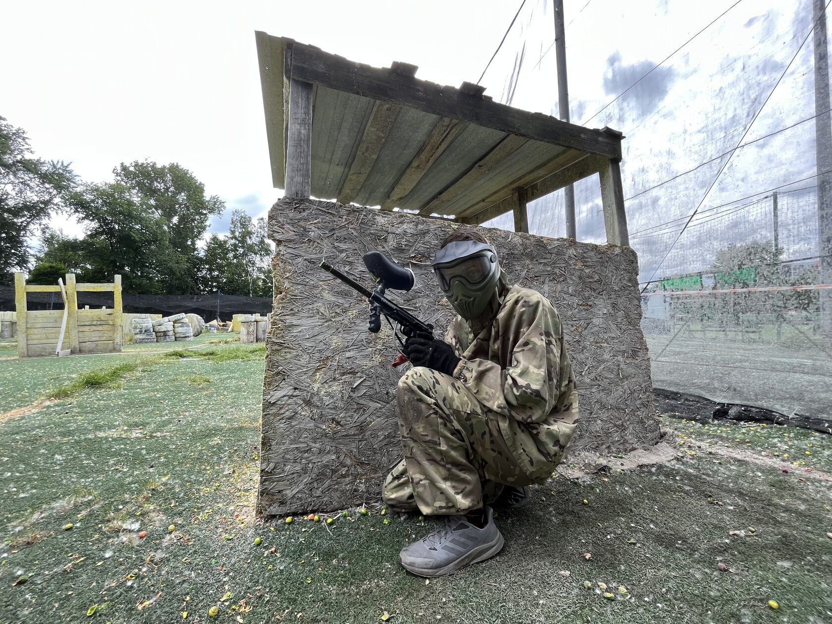 Пейнтбол в игровой форме. Paintball в Москве. Музей пейнтбола Москва.