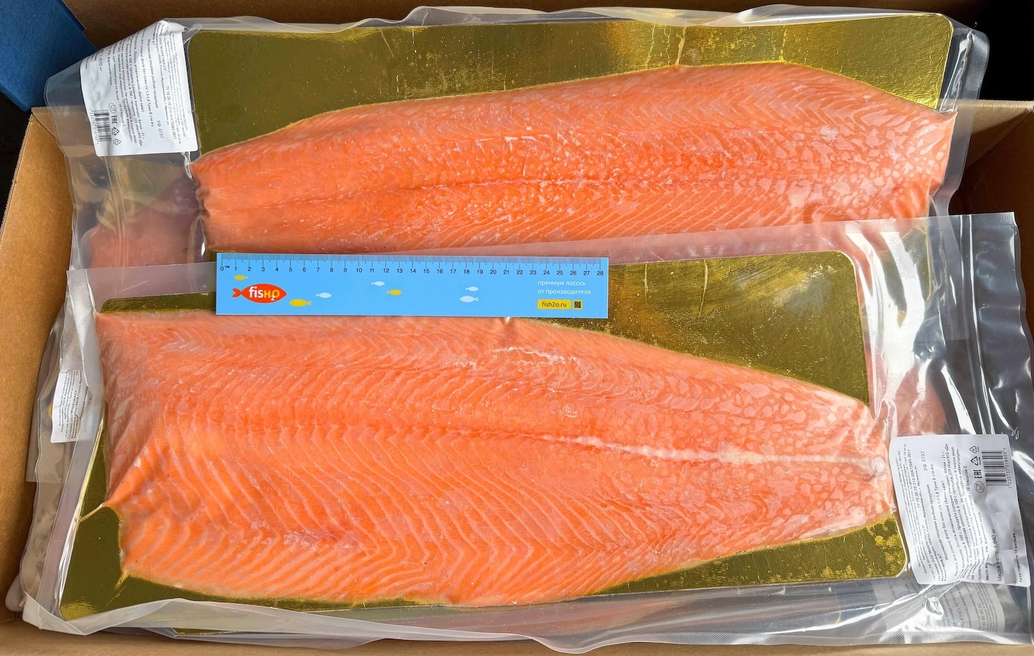 Лосось (семга) филе без кожи Трим-Е свежемороженое от производителя fish2o