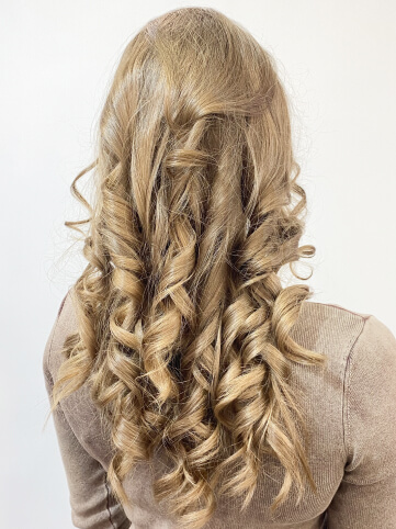 Женские стрижки в салоне красоты Кельвин в Жулебино