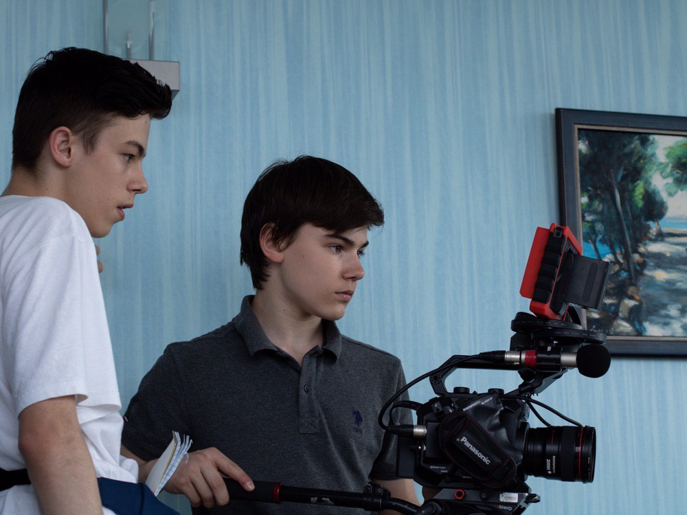 Доннамари рекко. Find films. Кейт уинслет волшебная страна. Touch ( series 2012 ). Кейт уинслет волшебная страна.