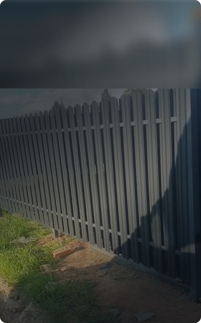 Рассчитайте стоимость металлического забора с откатными воротами ...