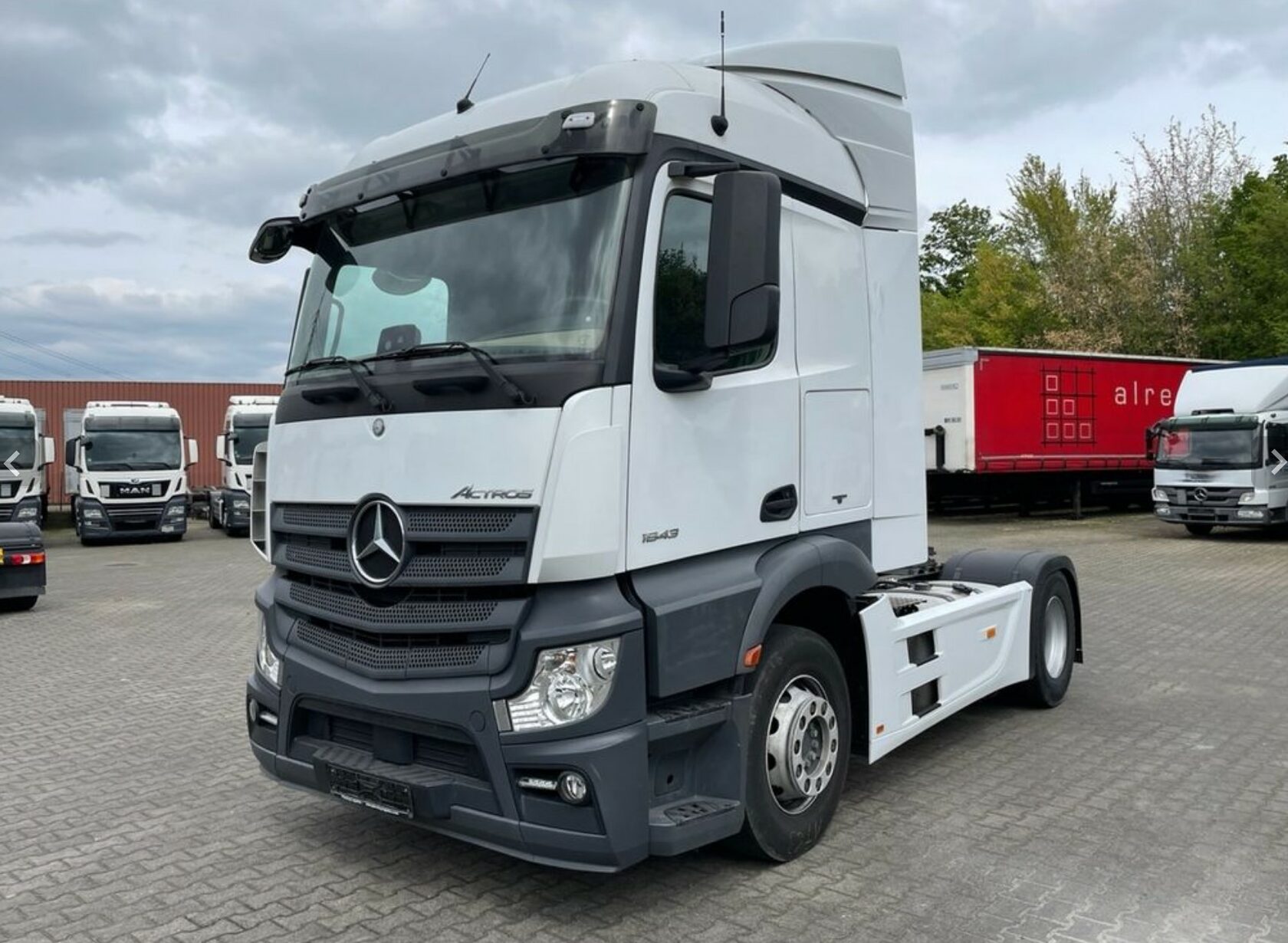 Mercedes Actros 1843