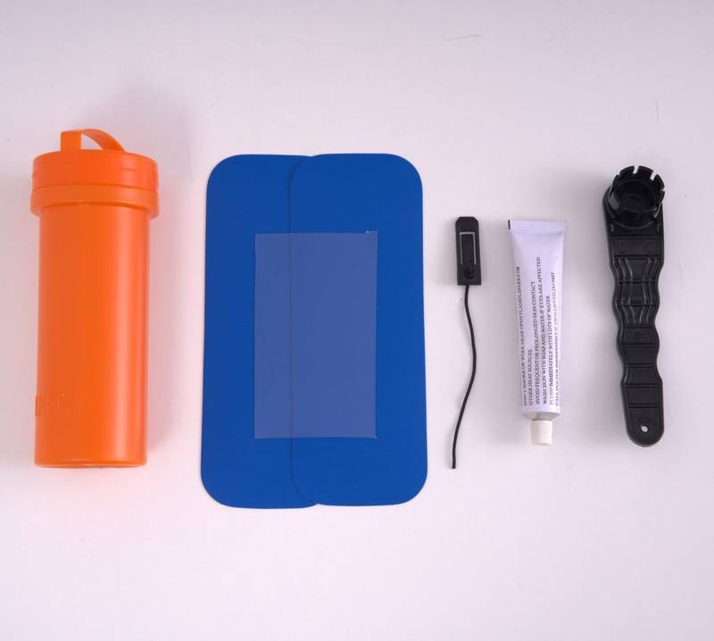 Ремкомплект Flowin — тубус, заплатки, клей, ключ