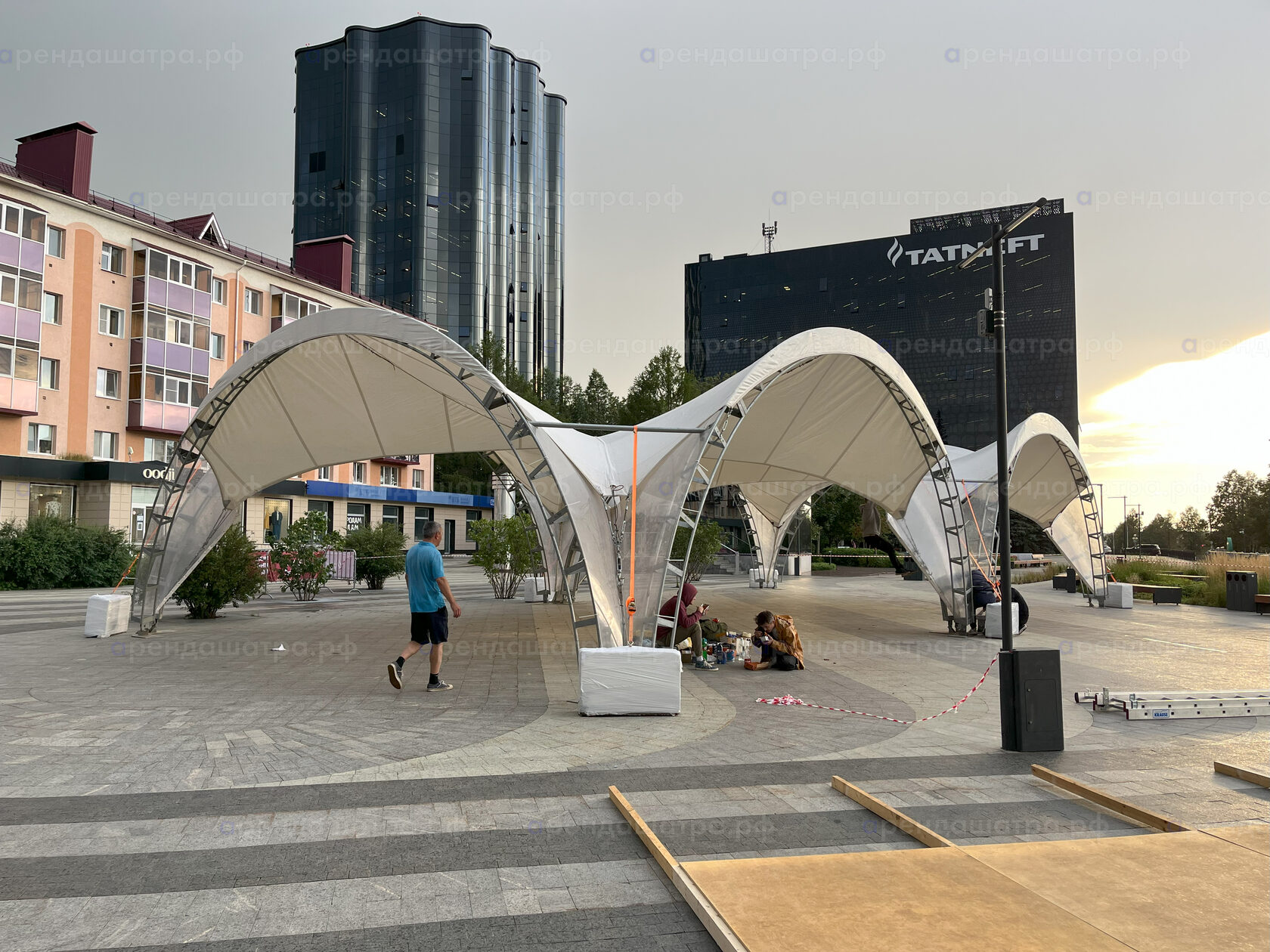 Книжная Ярмарка в Альметьевске 2024 в Альметьевске, фото&nbsp;3