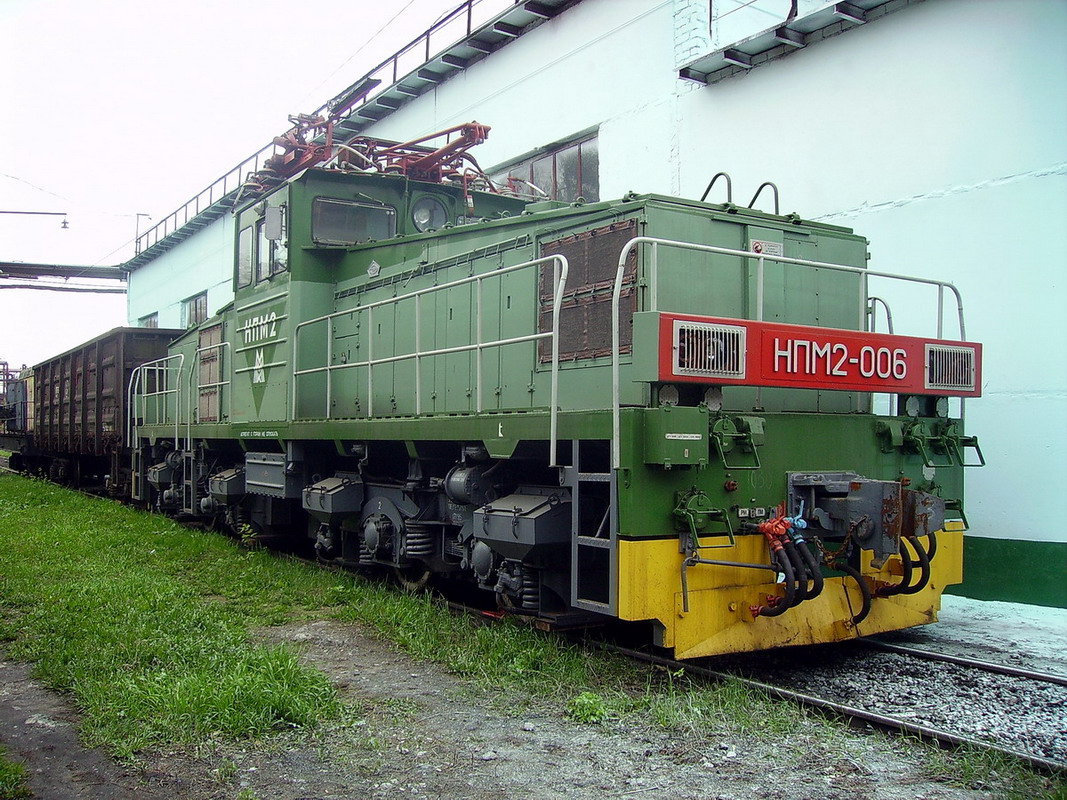 Промышленный электровоз НПМ2