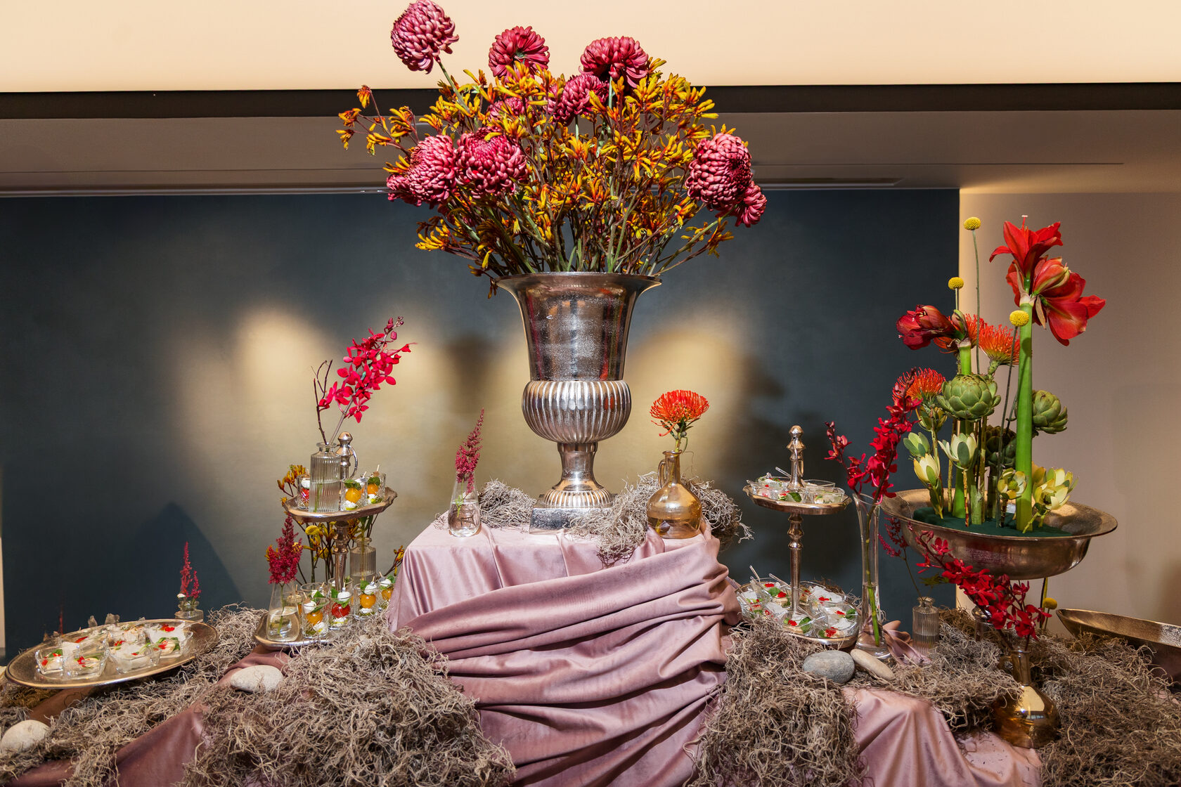 Авторские закуски на фуршет от бренд-шефа Дмитрия Звир — кейтеринг Москва