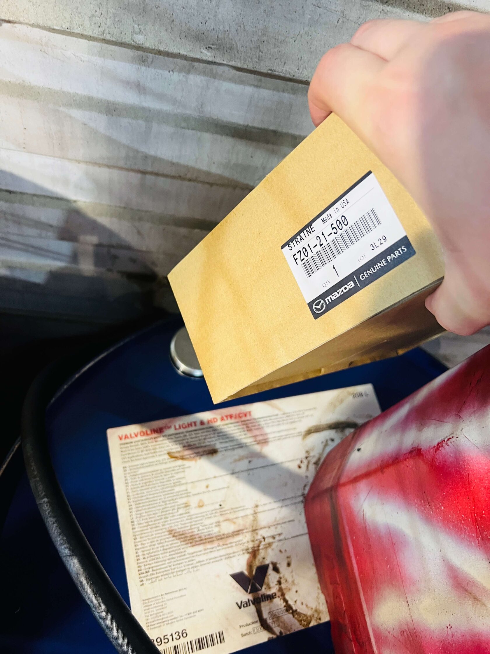 Оригинальный фильтр Mazda для АКПП