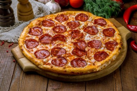Пицца из лаваша с колбасой в духовке — рецепт с фото пошагово