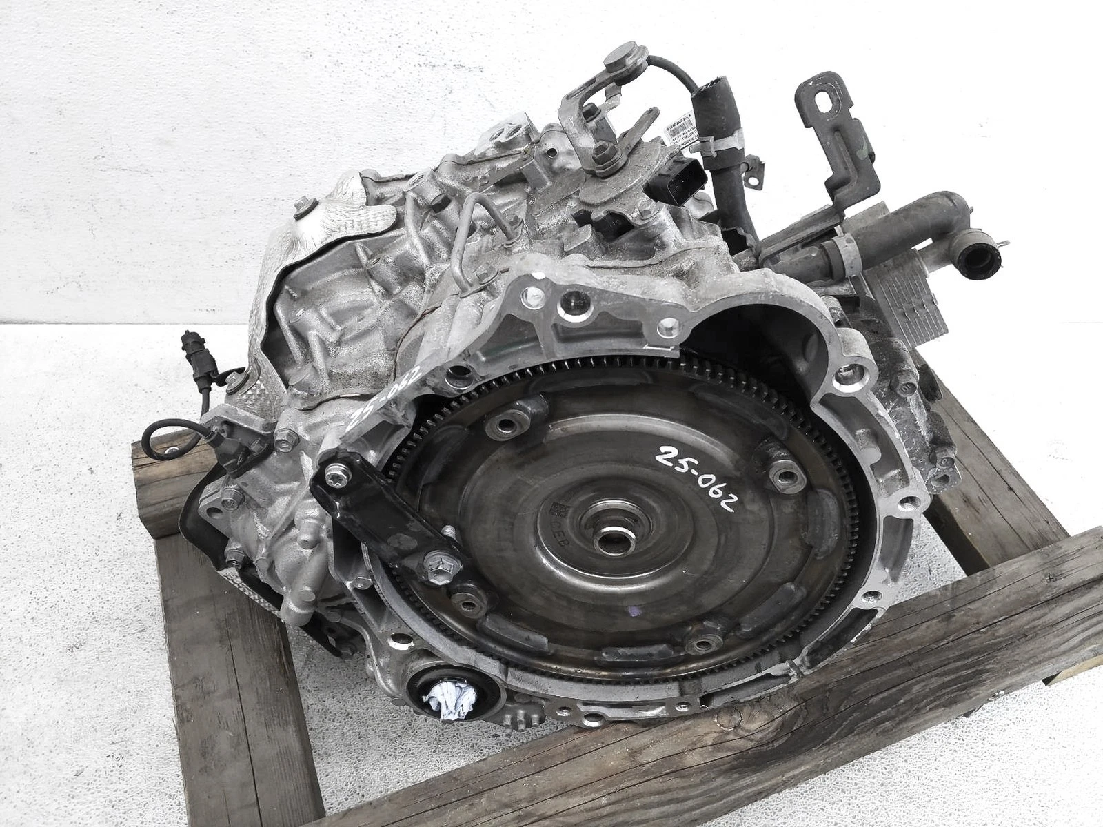 Коробка передач в процессе подбора