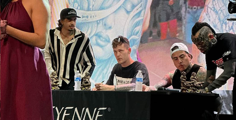 All Stars Tattoo Convention Miami Judge and Cheyenne Artist